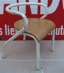 Petite chaise enfant design Gascoin